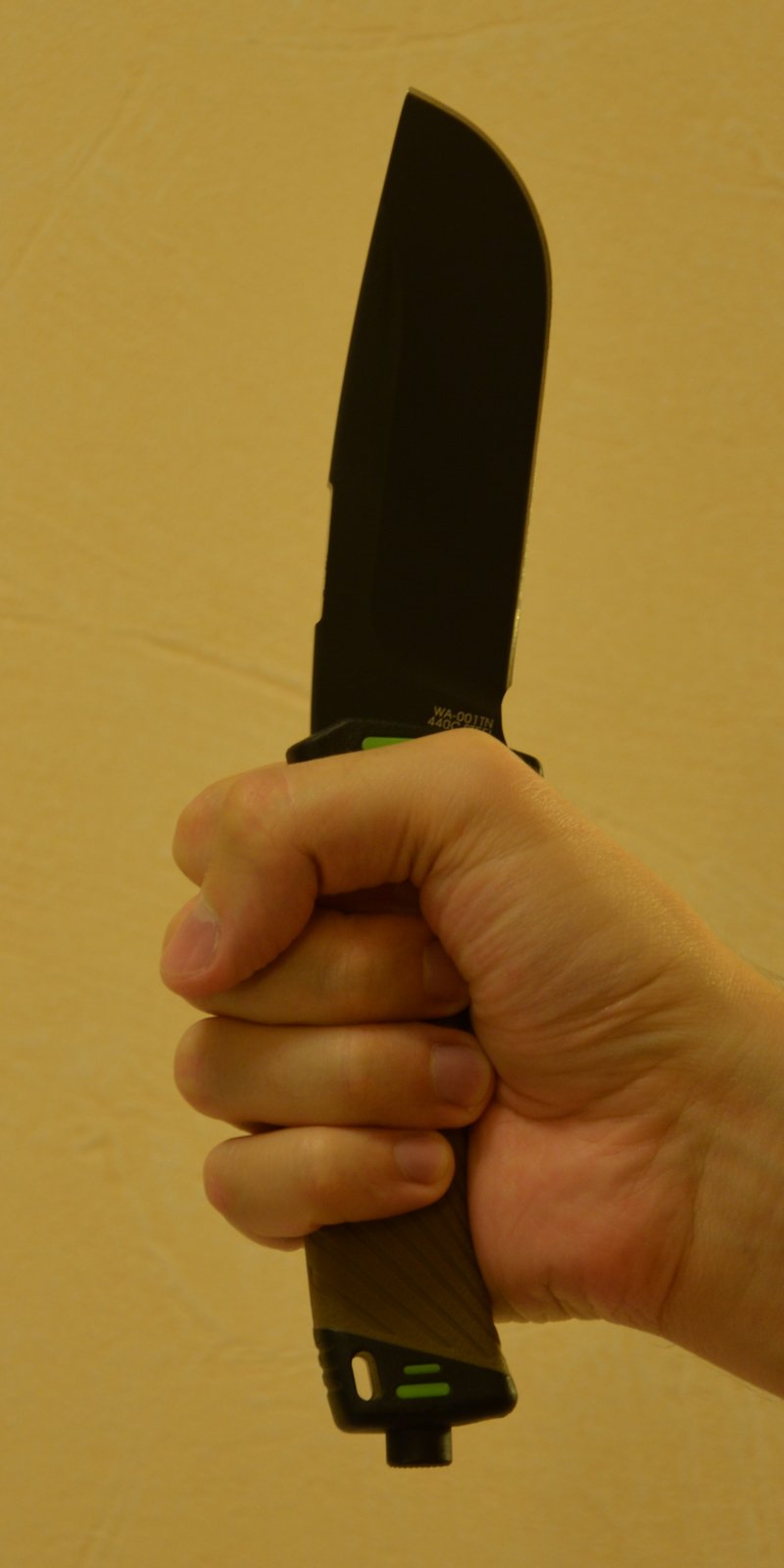 wa001 in-hand hammer-2